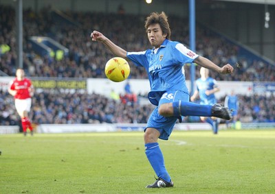 030105 - Cardiff City v Nottingham Forest - Cardiff's Junichi Inamoto fires shot at goal