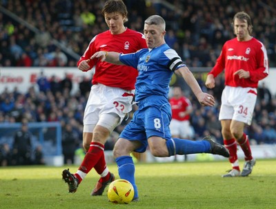 030105 - Cardiff City v Nottingham Forest - Cardiff's Graham Kavanagh fires home to score goal