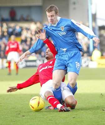 030105 - Cardiff City v Nottingham Forest - Cardiff's Paul Parry is brought down by Matthieu Louis-Jean, the tackle resulting in Parry being stretchered off