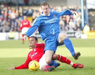 030105 - Cardiff City v Nottingham Forest - Cardiff's Paul Parry is brought down by Matthieu Louis-Jean, the tackle resulting in Parry being stretchered off