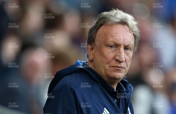 210418 - Cardiff City v Nottingham Forest - SkyBet Championship - Cardiff Manager Neil Warnock