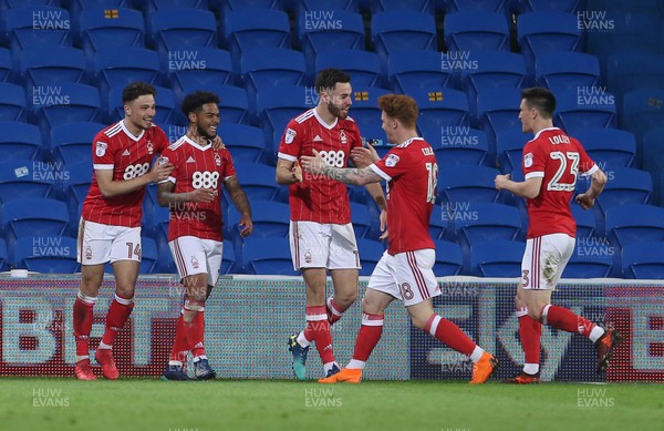 210418 - Cardiff City v Nottingham Forest - SkyBet Championship - Liam Bridcutt of Nottingham Forest celebrates scoring a goal with team mates