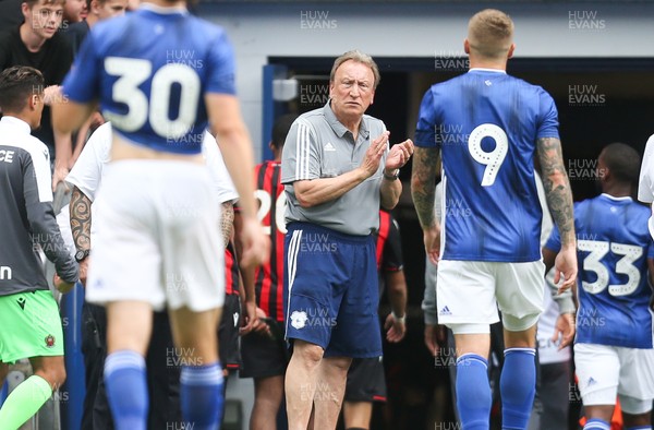 270719 - Cardiff City v OGC Nice, Pre-season Friendly - Cardiff City manager Neil Warnock applauds the players as they leave the pitch
