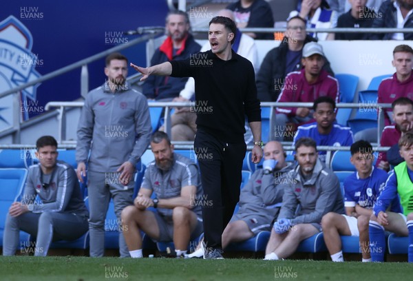210425 - Cardiff City v Oxford United - SkyBet Championship - Cardiff City Care Taker Manager Aaron Ramsey 