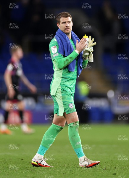 090222 - Cardiff City v Peterborough United - SkyBet Championship - Alex Smithies of Cardiff City