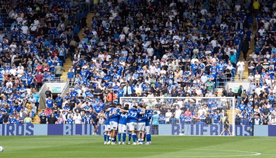 020825 - Cardiff City v Peterborough United, EFL Sky Bet League 1 - Cardiff City huddle up as they prepare to play their first match in EFL League One