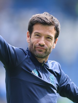 020825 - Cardiff City v Peterborough United, EFL Sky Bet League 1 - Cardiff City head coach Brian Barry-Murphy applauds the fans at the end of the match