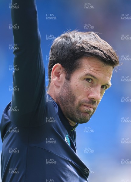 020825 - Cardiff City v Peterborough United, EFL Sky Bet League 1 - Cardiff City head coach Brian Barry-Murphy applauds the fans at the end of the match