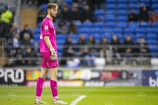 261223 - Cardiff City v Plymouth Argyle - Sky Bet Championship - Plymouth Argyle goalkeeper Conor Hazard reacts after conceding an own goal