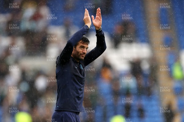 300825 - Cardiff City v Plymouth Argyle, SkyBet League One - Cardiff City Manager Brian Barry-Murphy thanks the fans at full time