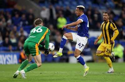 220426 - Cardiff City v Port Vale FC - SkyBet League One - Callum Robinson of Cardiff City collides with Joe Gauci of Port Vale 