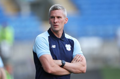 090822 - Cardiff City v Portsmouth, EFL Carabao Cup - Cardiff City manager Steve Morison