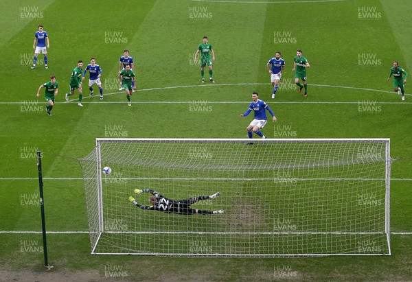 200221 - Cardiff City v Preston North End - SkyBet Championship - Kieffer Moore of Cardiff City scores the first goal from the penalty spot