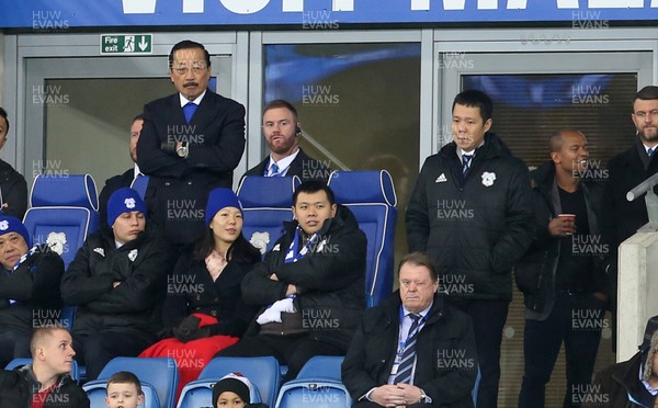 291217 - Cardiff City v Preston North End - SkyBet Championship - Cardiff City owner Vincent Tan with Cardiff City chief executive Ken Choo