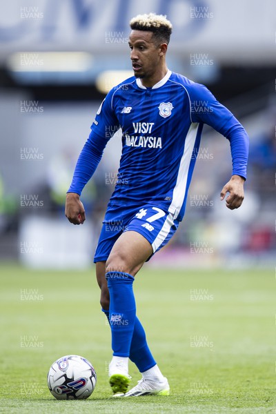 120823 - Cardiff City v Queens Park Rangers - Sky Bet Championship - Callum Robinson of Cardiff City in action