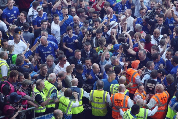 060518 - Cardiff City v Reading FC - SkyBet Championship - Vincent Tan in the crowd at full time