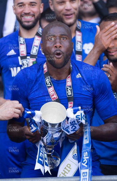 060518 - Cardiff City v Reading, Sky Bet Championship - Sol Bamba of Cardiff City celebrates with the team after winning promotion to the Premier League