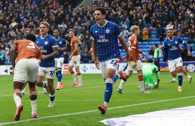 181025 - Cardiff City v Reading, EFL SkyBet League 1 - Yousef Salech of Cardiff City celebrates after scoring Cardiff’s second goal