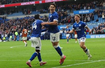 181025 - Cardiff City v Reading, EFL SkyBet League 1 - Yousef Salech of Cardiff City celebrates after scoring Cardiff’s second goal
