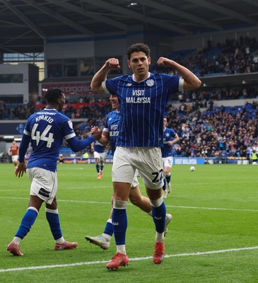 181025 - Cardiff City v Reading, EFL SkyBet League 1 - Yousef Salech of Cardiff City celebrates after scoring Cardiff’s second goal