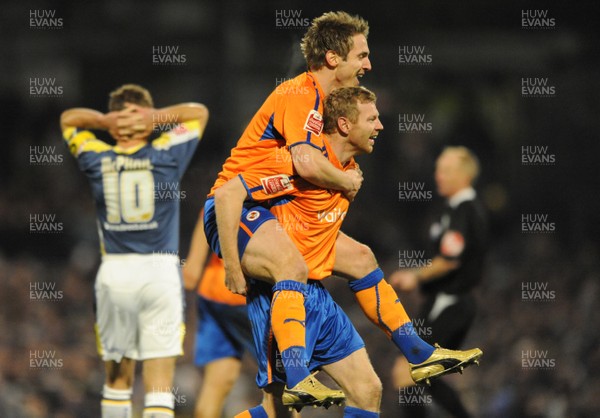 25.11.08 - Cardiff City v Reading - The Championship - Reading's Brynjar Gunnarsson celebrates his goal with Kevin Doyle. 