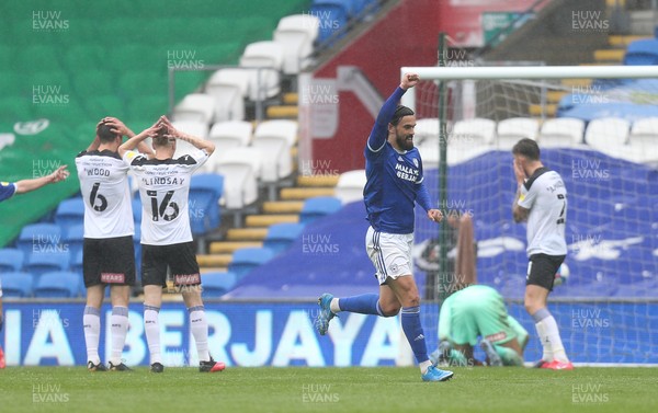 080521 - Cardiff City v Rotherham United, Sky Bet Championship - Marlon Pack of Cardiff City celebrates after scoring goal