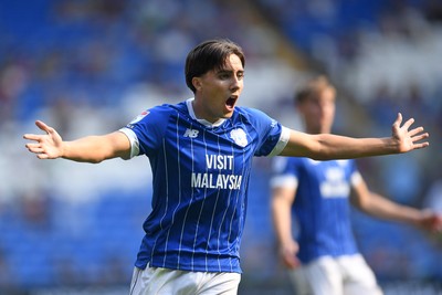 160825 - Cardiff City v Rotherham United - Sky Bet League 1 - Joel Colwill of Cardiff City