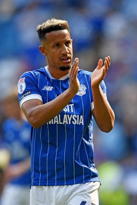 160825 - Cardiff City v Rotherham United - Sky Bet League 1 - Callum Robinson of Cardiff City applauding fans at full time