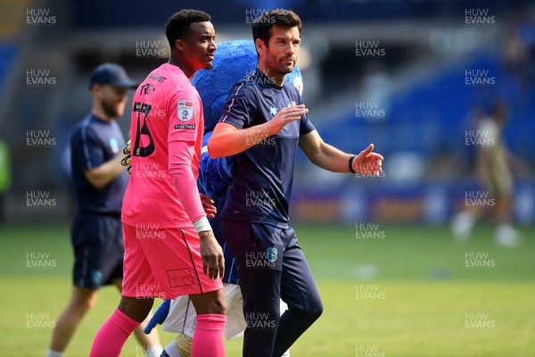 160825 - Cardiff City v Rotherham United - Sky Bet League 1 - Brian Barry-Murphy, Cardiff City Manager applauding fans at full time