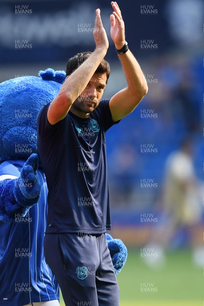 160825 - Cardiff City v Rotherham United - Sky Bet League 1 - Brian Barry-Murphy, Cardiff City Manager applauding fans at full time
