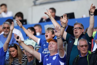 290826 - Cardiff City v Sheffield United - SkyBet Championship - Cardiff fans