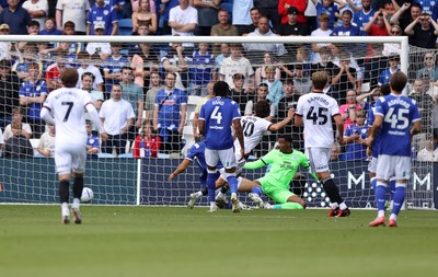 290826 - Cardiff City v Sheffield United - SkyBet Championship - Callum O'Hare of Sheffield United scores a goal