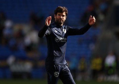 290826 - Cardiff City v Sheffield United - SkyBet Championship - A frustrated Cardiff City Manager Brian Barry-Murphy at full time thanks the fans