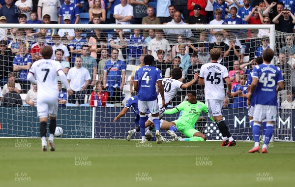 290826 - Cardiff City v Sheffield United - SkyBet Championship - Callum O'Hare of Sheffield United scores a goal