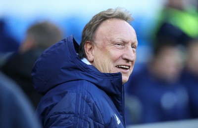 081218 - Cardiff City v Southampton, Premier League - Cardiff City manager Neil Warnock  at the start of the match