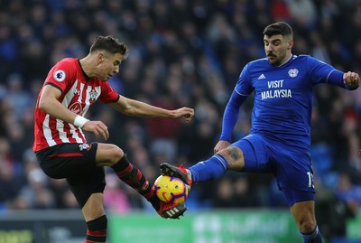 081218 - Cardiff City v Southampton, Premier League - Callum Paterson of Cardiff City and Jan Bednarek of Southampton compete for the ball