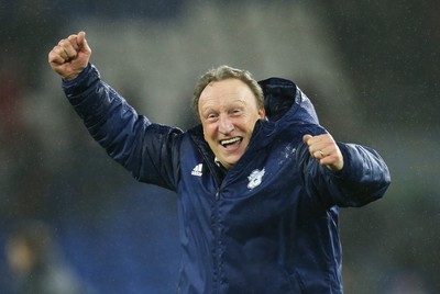 081218 - Cardiff City v Southampton, Premier League - Cardiff City manager Neil Warnock celebrates the win at the end of the match