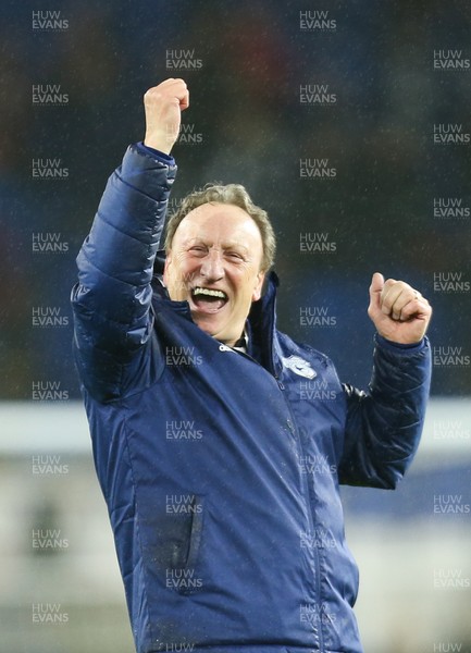 081218 - Cardiff City v Southampton, Premier League - Cardiff City manager Neil Warnock celebrates the win at the end of the match