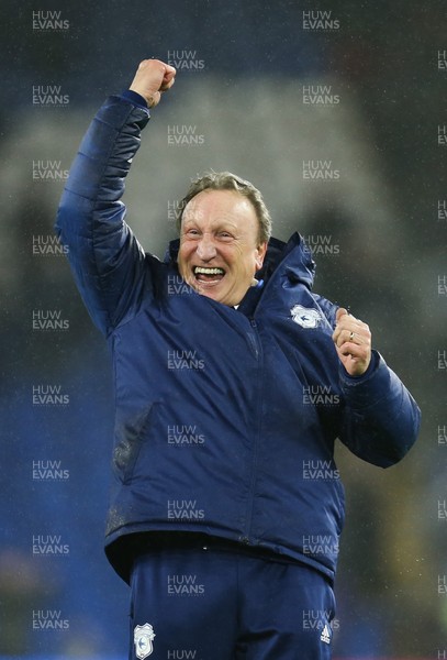 081218 - Cardiff City v Southampton, Premier League - Cardiff City manager Neil Warnock celebrates the win at the end of the match