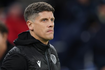 291225 - Cardiff City v Stevenage, EFL Sky Bet League 1 - Stevenage manager Alex Revell