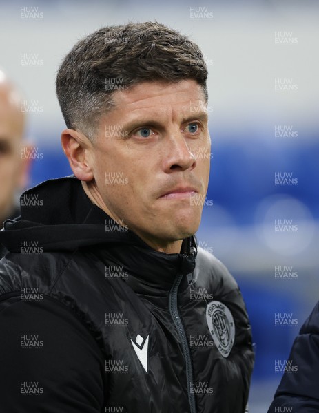 291225 - Cardiff City v Stevenage, EFL Sky Bet League 1 - Stevenage manager Alex Revell