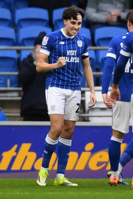 240126 - Cardiff City v Stockport County - Sky Bet League 1 - Joel Colwill of Cardiff City celebrates scoring a goal