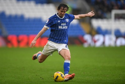 240126 - Cardiff City v Stockport County - Sky Bet League 1 - Ryan Wintle of Cardiff City