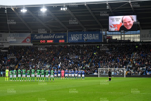240126 - Cardiff City v Stockport County - Sky Bet League 1 - Both sides hold a minutes applause in memory of Terry Yorath