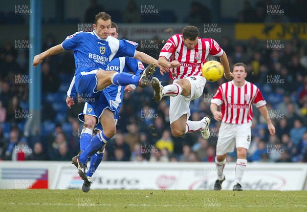 110206Cardiff City v Stoke Stokes Josip Skoko battles with Cardiff's Riccy Scimeca 