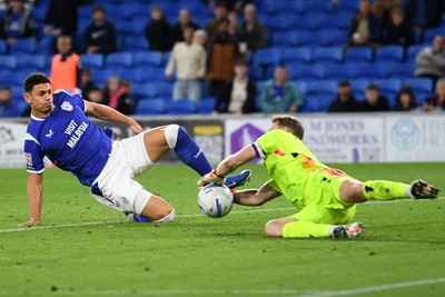 080926 - Cardiff City v Stoke City - Sky Bet Championship - Yousef Salech of Cardiff City goes close