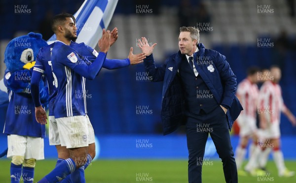 261119 - Cardiff City v Stoke City, Sky Bet Championship - Cardiff City manager Neil Harris celebrates with players at the end of the match