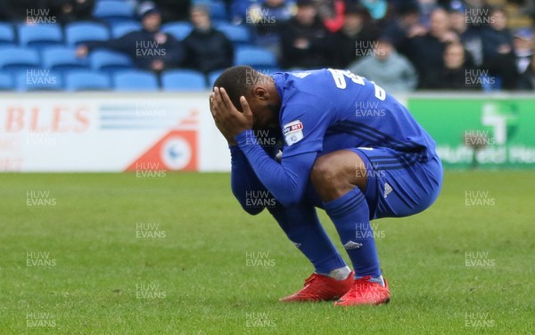 130118 - Cardiff City v Sunderland, Sky Bet Championship - Junior Hoilett of Cardiff City shows his frustration after his free kick just misses the goal