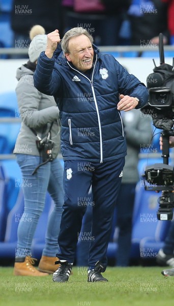 130118 - Cardiff City v Sunderland, Sky Bet Championship - Cardiff City manager Neil Warnock celebrates at the end of the match