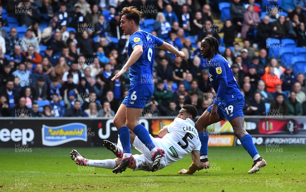 010423 - Cardiff City v Swansea City - EFL SkyBet Championship - Ben Cabango of Swansea City scores goal